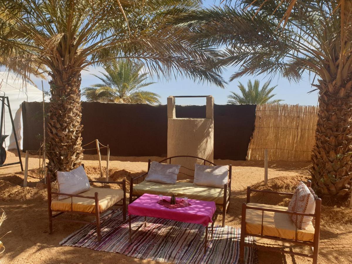 Auberge Sahara Garden Lac Yasmins Eksteriør billede