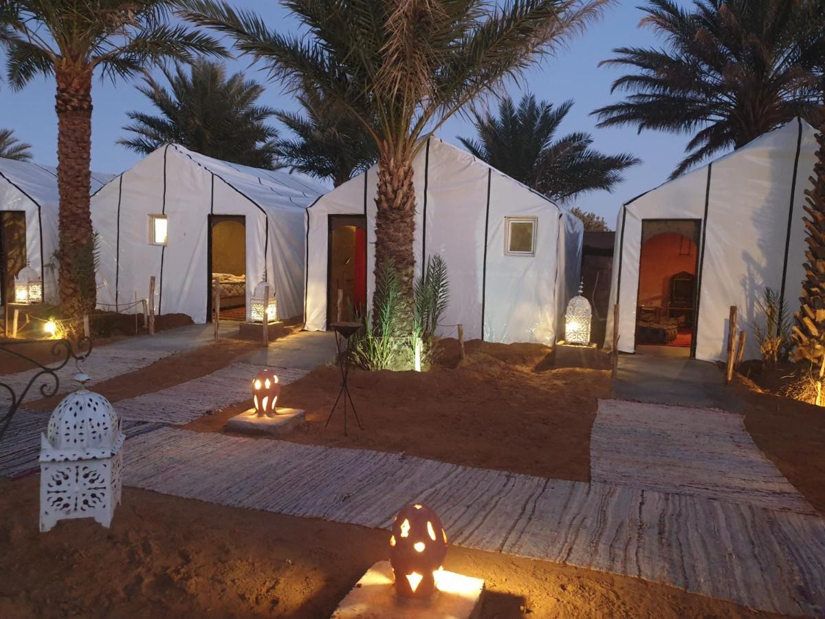 Auberge Sahara Garden Lac Yasmins Eksteriør billede