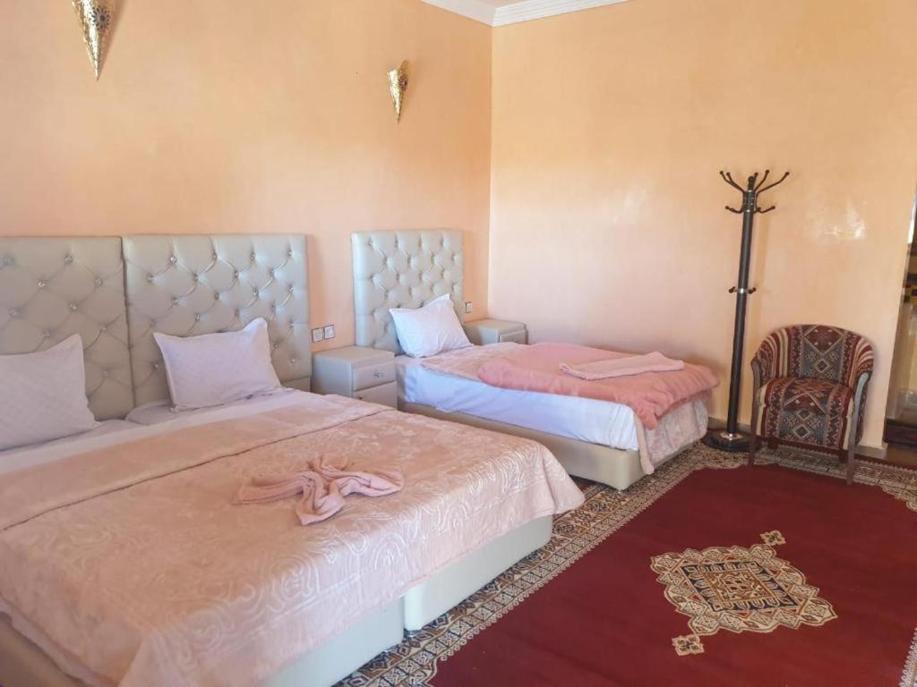 Auberge Sahara Garden Lac Yasmins Eksteriør billede