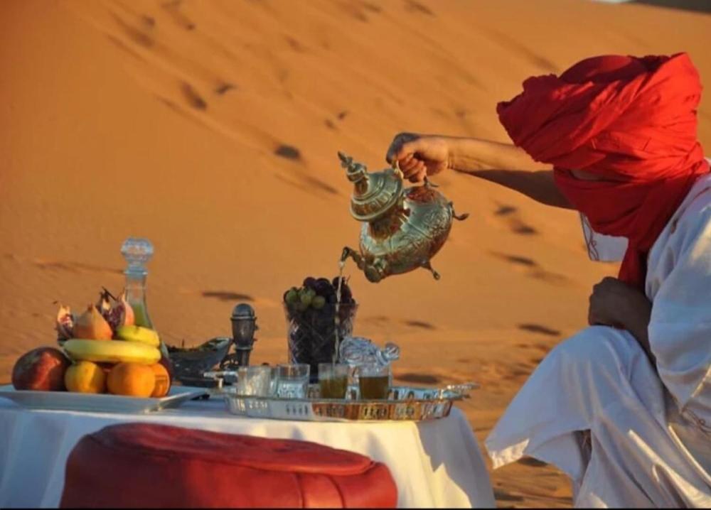 Auberge Sahara Garden Lac Yasmins Eksteriør billede