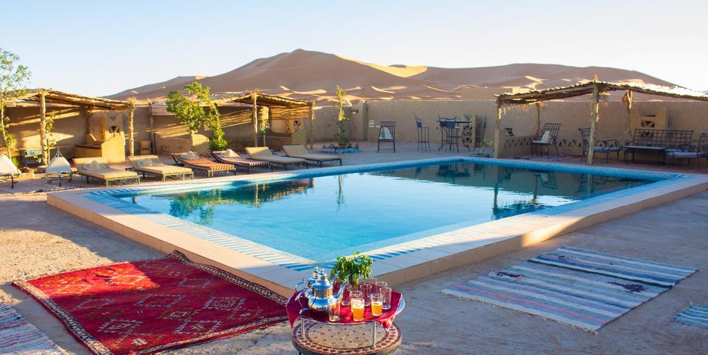 Auberge Sahara Garden Lac Yasmins Eksteriør billede
